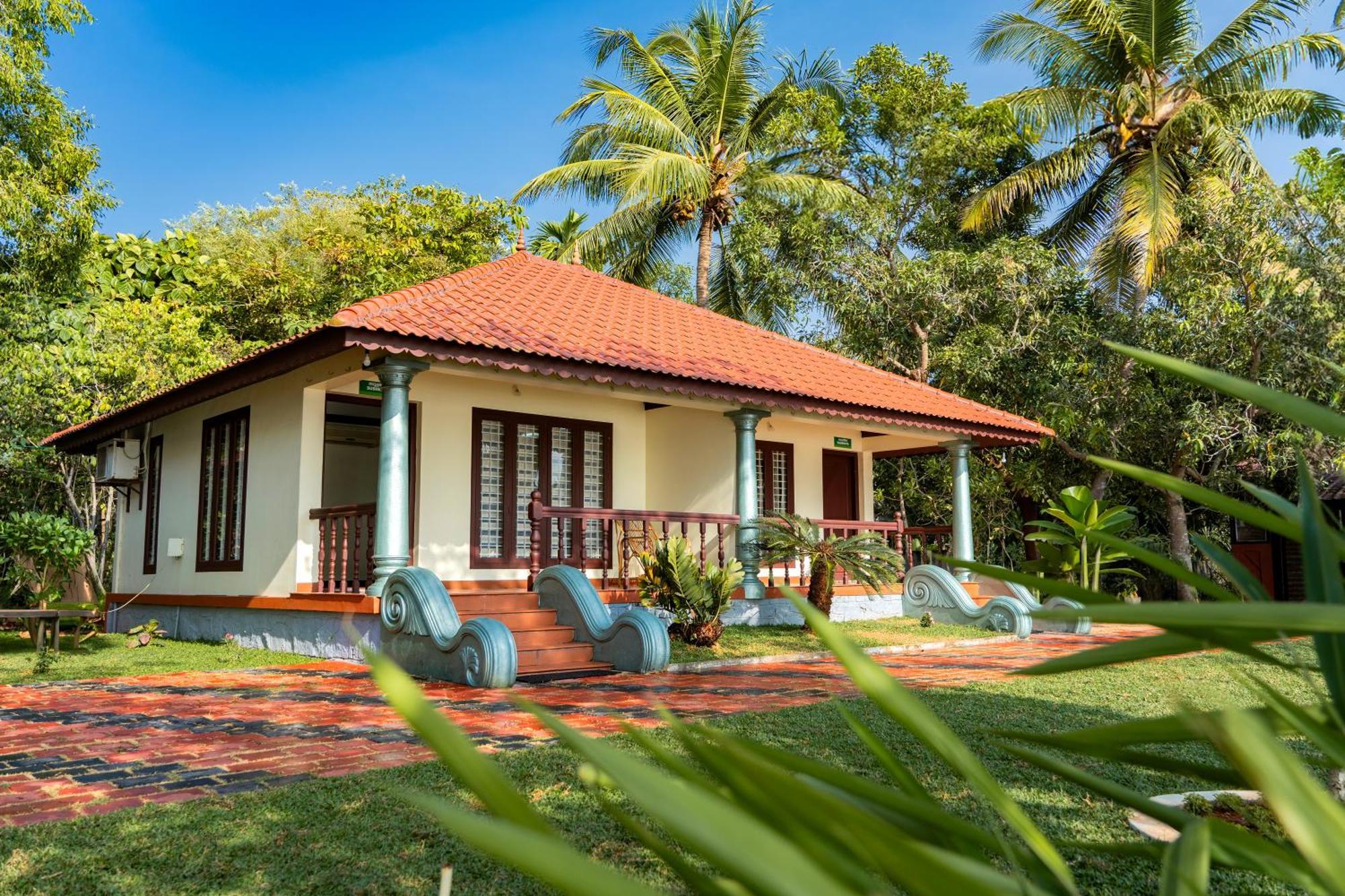 Dhathri Ayurveda Resort And Panchakarma Centre Kāyankulam Eksteriør bilde